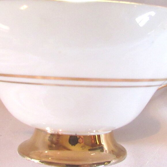 Regency Tea Cup and Saucer, Soft Blue Fabulous Hand Painted Fruit Gold Gilt I247 - Picture 7 of 9